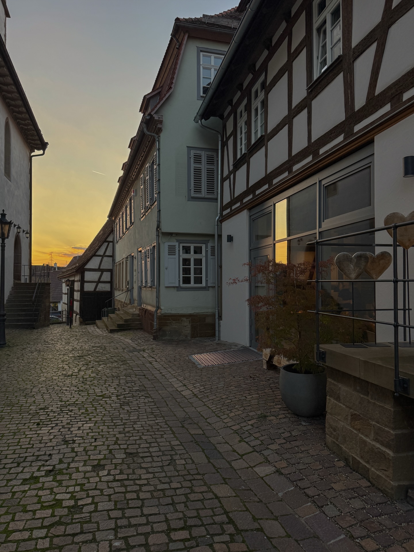 Herbst mood im Gasthaus Faust🧡🥰 Aber bald heißt es Weihnachtsstimmung🌲

#knittlingen #enzkreis #faustgeburtshaus  #welovefaust#gasthausfaust #dasfaust#gasthaus #appartements #dasfaustknittlingen #faustappartements#food #catering #foodlover