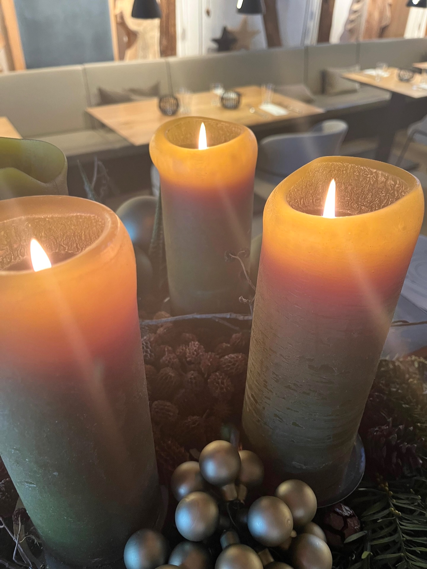 Wir wünschen euch einen entspannten und schönen dritten Advent 🕯️🕯️🕯️💛
#knittlingen #enzkreis #faustgeburtshaus #welovefaust#gasthausfaust #dasfaust#gasthaus #appartements #dasfaustknittlingen #faustappartements#food #catering #foodlover