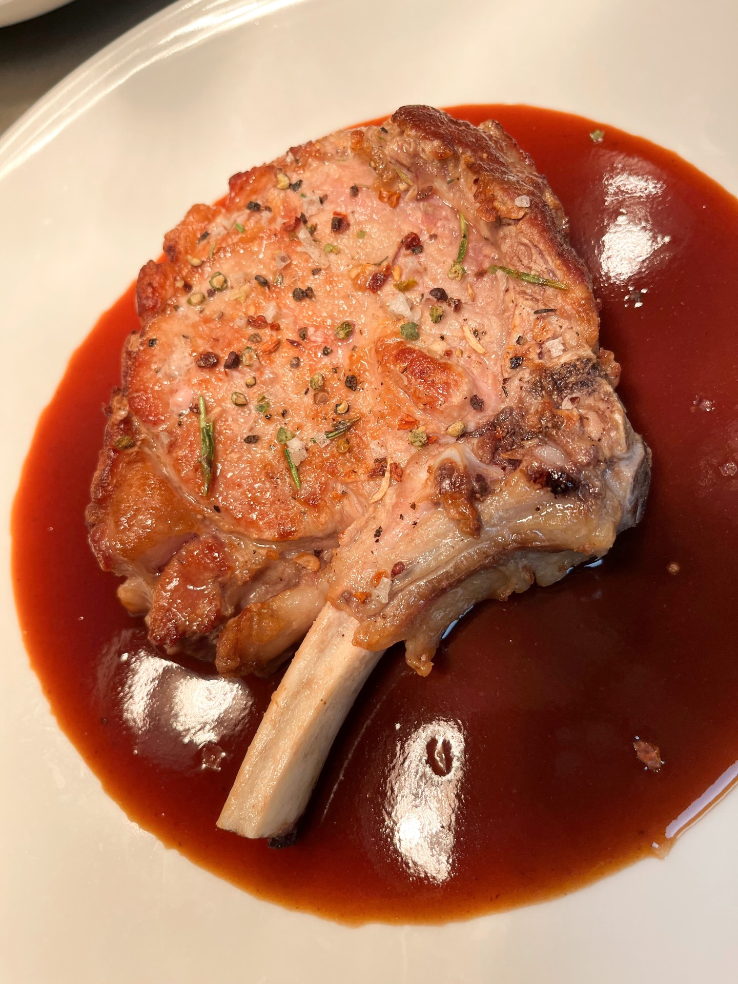 Kalbs Kotelett von @metzgerei.glasstetter 🧡

#knittlingen #enzkreis #faustgeburtshaus  #welovefaust#gasthausfaust dasfaustgasthaus appartements dasfaustknittlingen faustappartementsfood catering foodlover